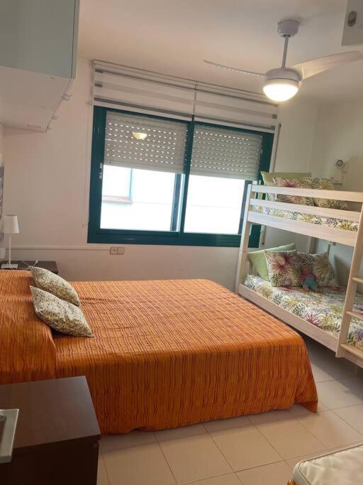 Apartamento Con Piscina En 兰卡 外观 照片